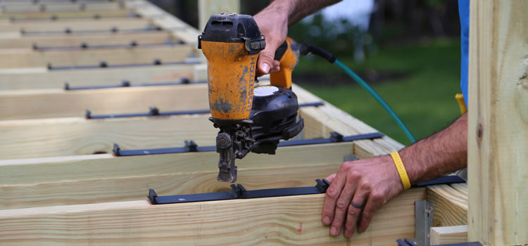 Trex Deck Builders in Reseda,CA