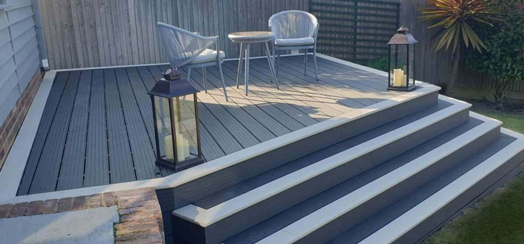 TREX Decking in Reseda, CA